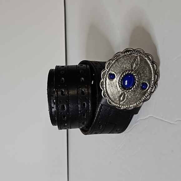Leather  Belt with Silvertone  Buckle Black Pre-owned - Picture 1 of 5